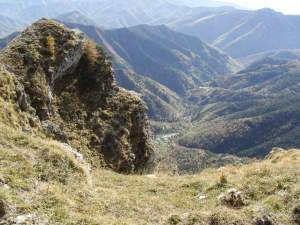 Xtrallusion photo library of independent, self-guided walking and sightseeing holidays in Italy. Pictures, images, photos and photographs taken along the way of this 1-day walking itinerary, to give you a visual impression of the day's walk.